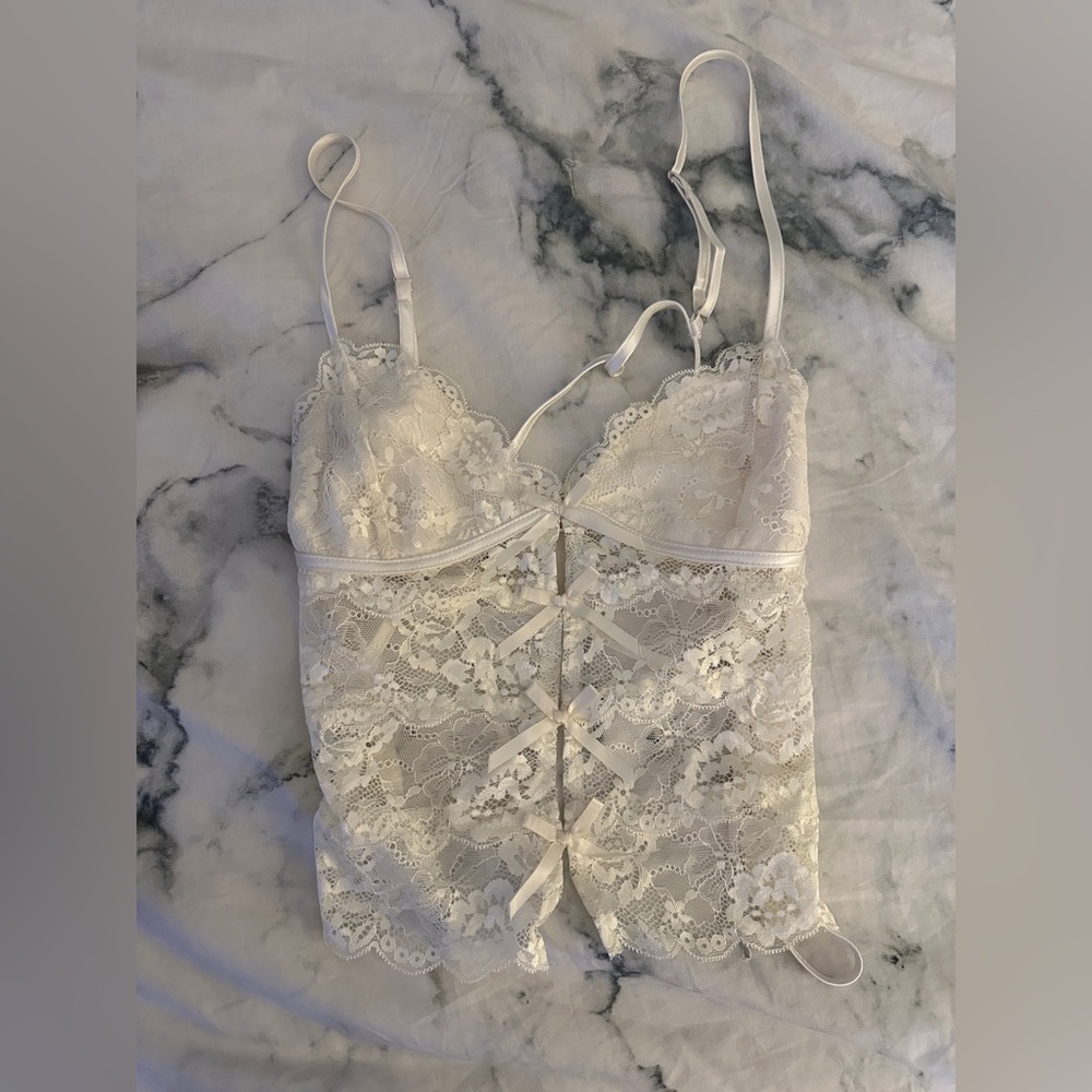 Edikted White Lace Crop Top